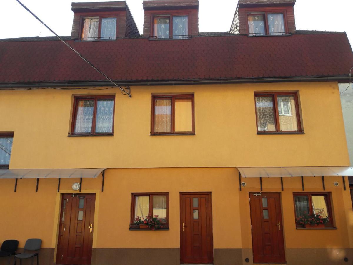 Ubytovna A Penzion Tavros Žilina Exterior foto