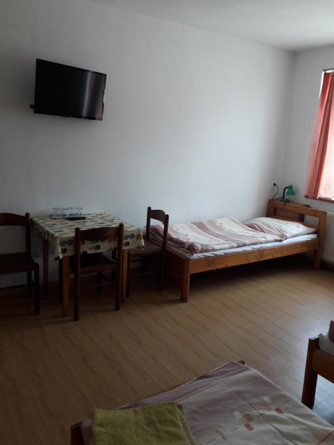 Ubytovna A Penzion Tavros Žilina Exterior foto