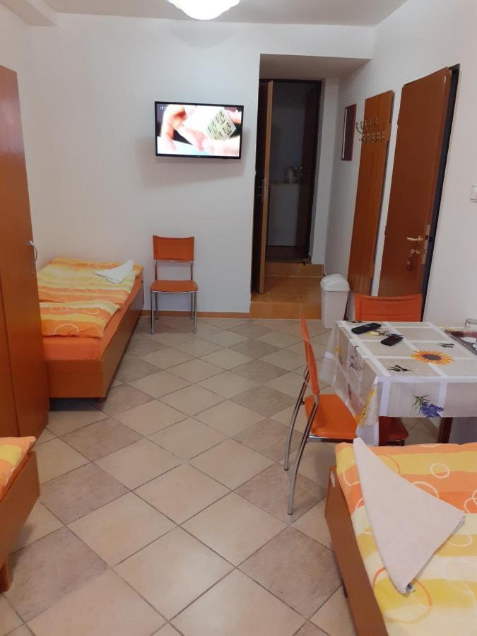 Ubytovna A Penzion Tavros Žilina Exterior foto