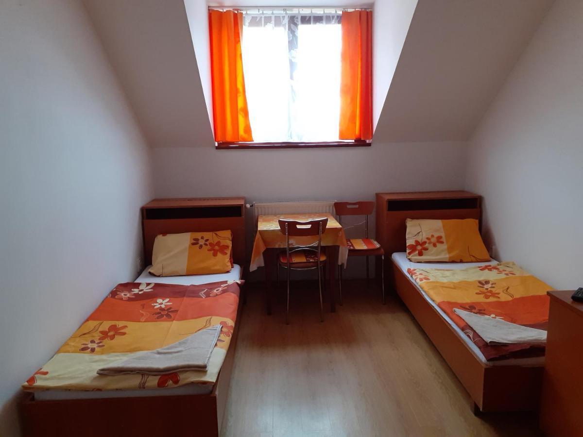 Ubytovna A Penzion Tavros Žilina Exterior foto
